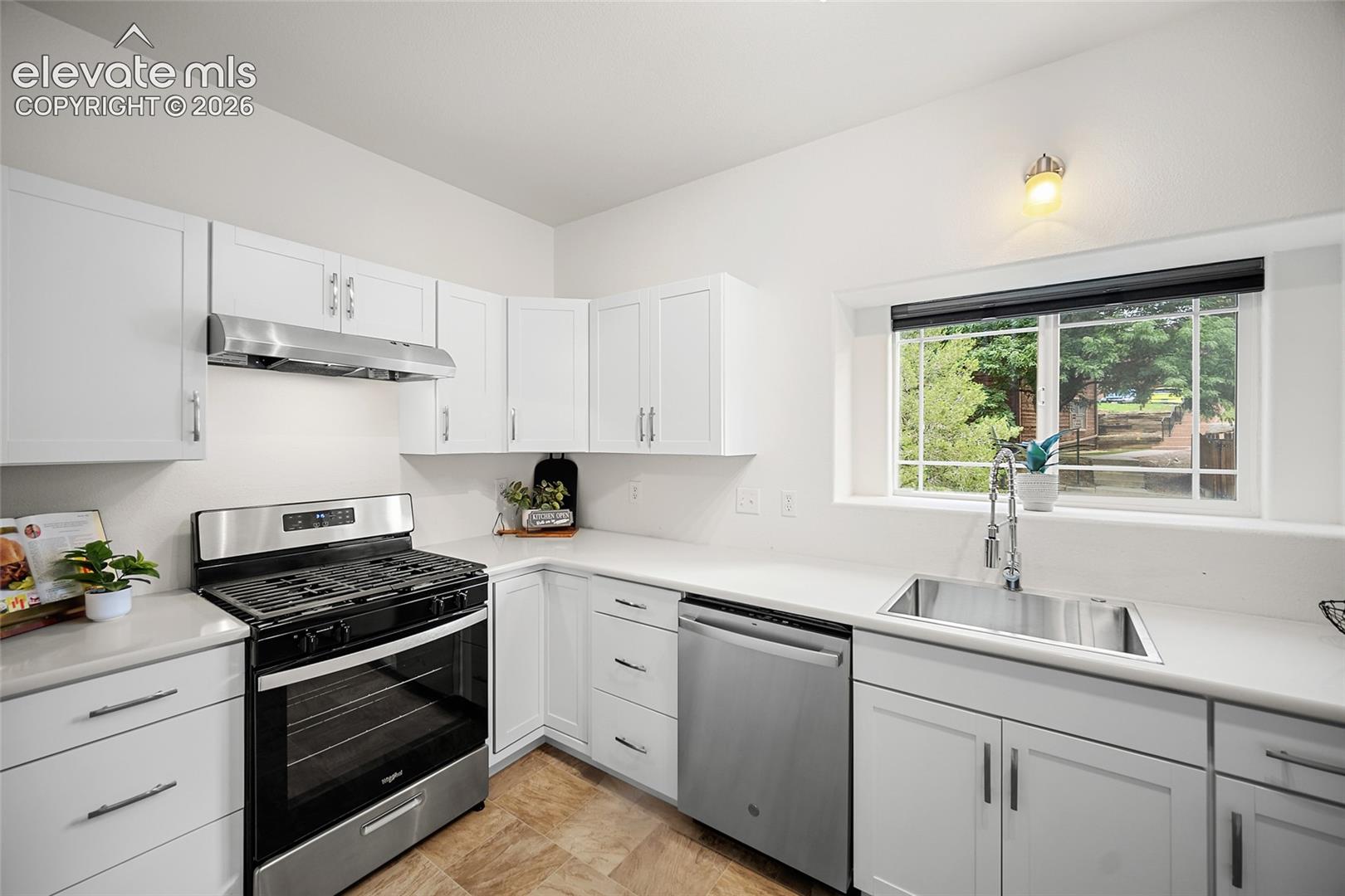 1495 Madison Ridge Heights