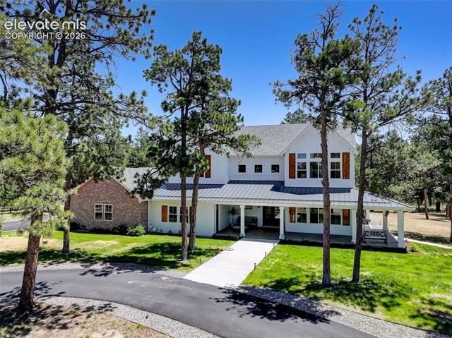 19404 Hilltop Pines
