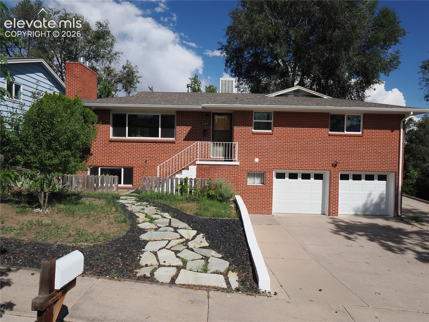 2145 McArthur Avenue
