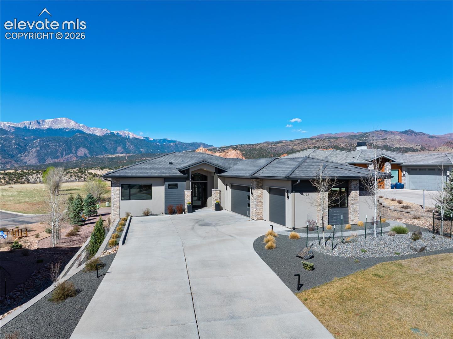 2772 Cathedral Park View