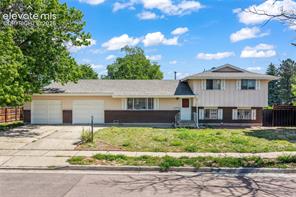 2712 Arlington