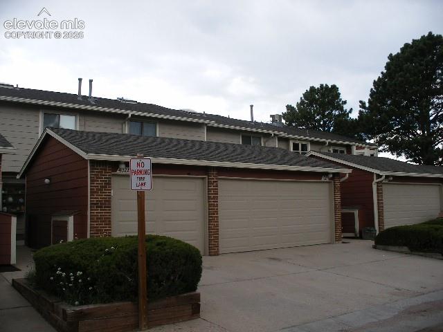 432 Rockrimmon Boulevard