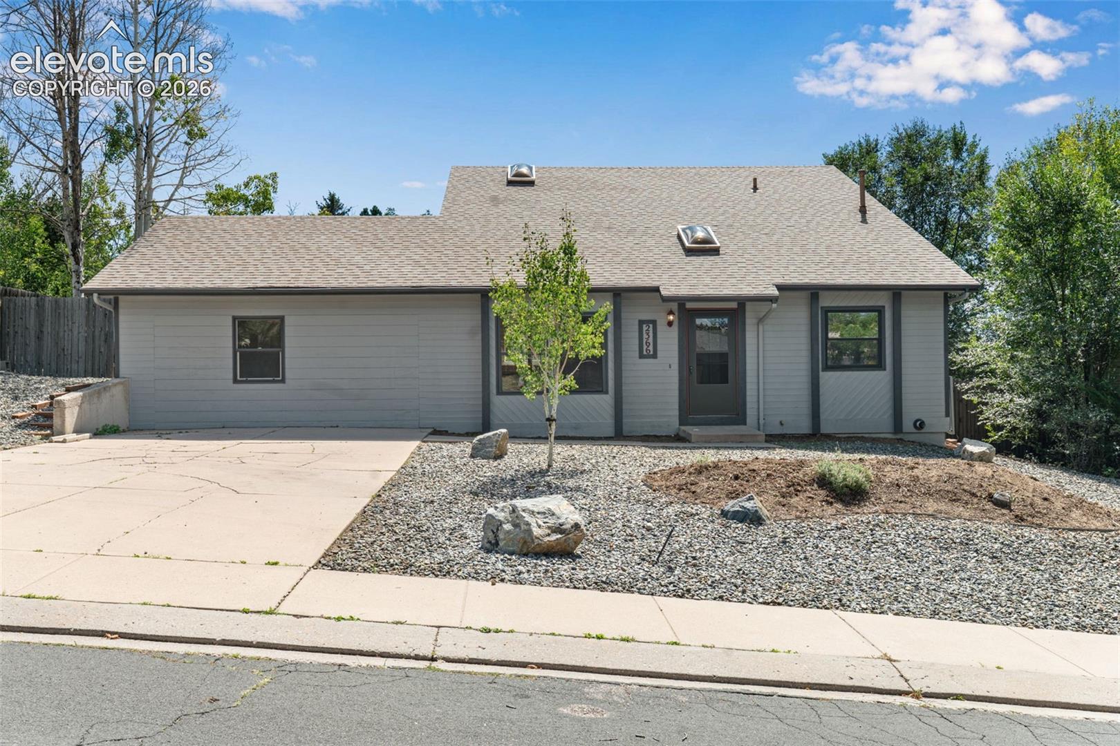 2366 Distinctive Drive