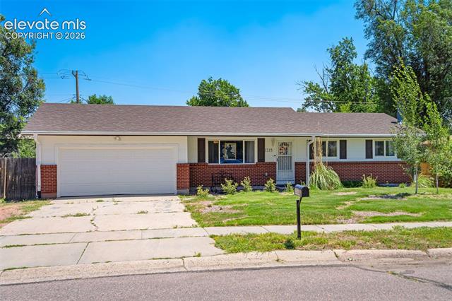 1215 Fosdick