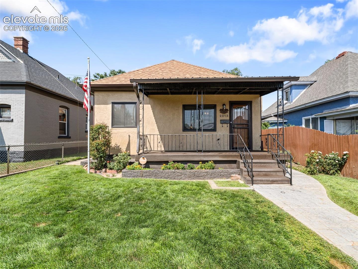 2213 Evans Avenue