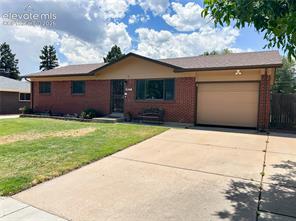 807 Dunston