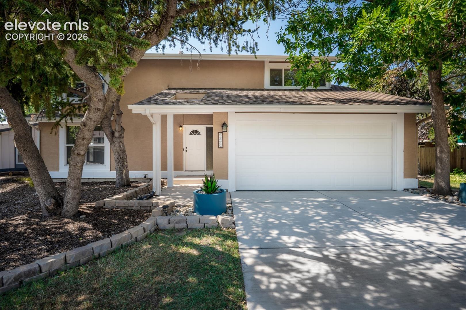 3823 Windsong Court
