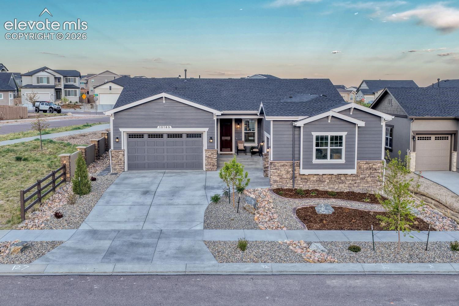 10165 Waterton Canyon Way