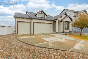 9206 Streamside