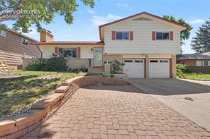 1011 Chelton