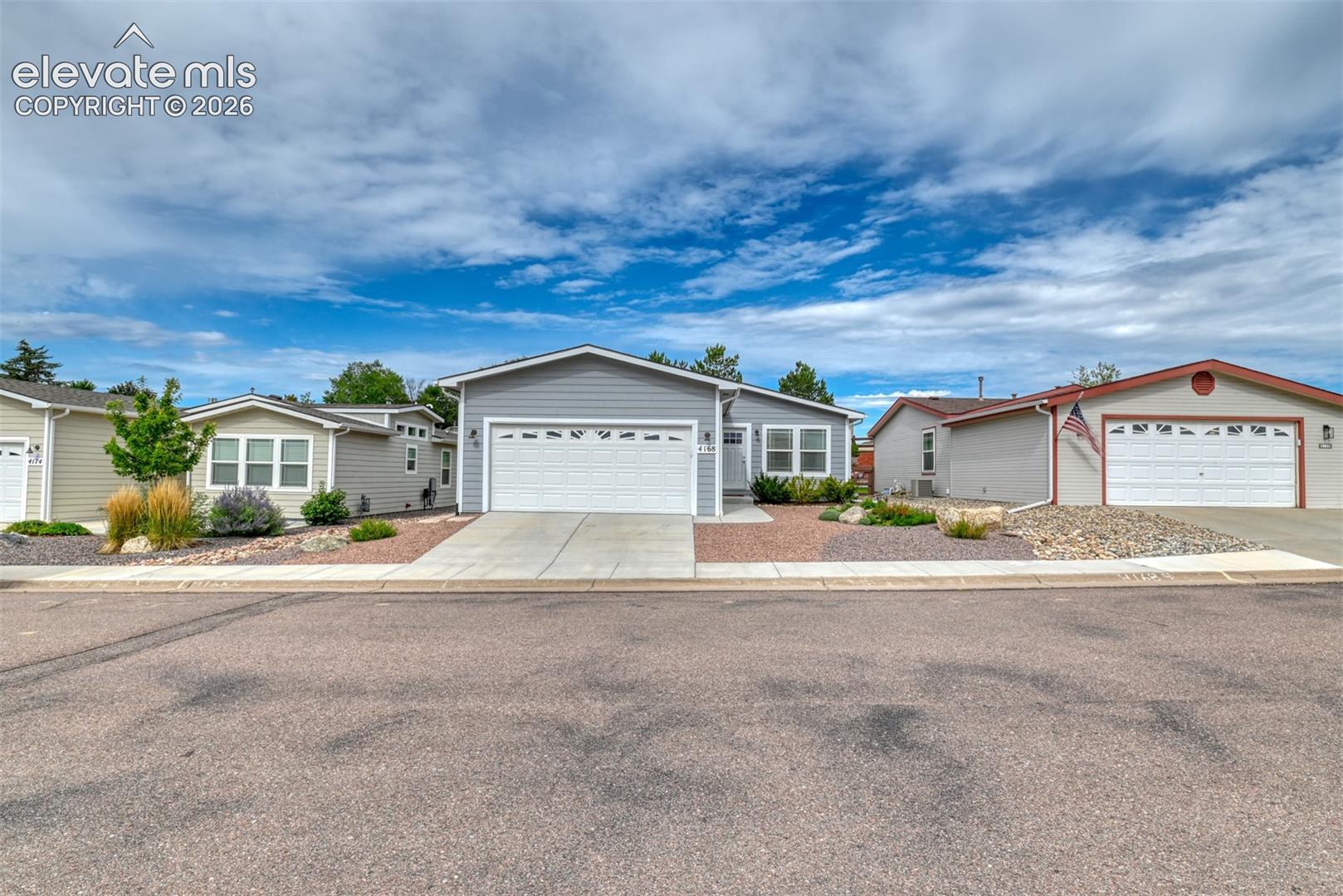 4168 Gray Fox Heights