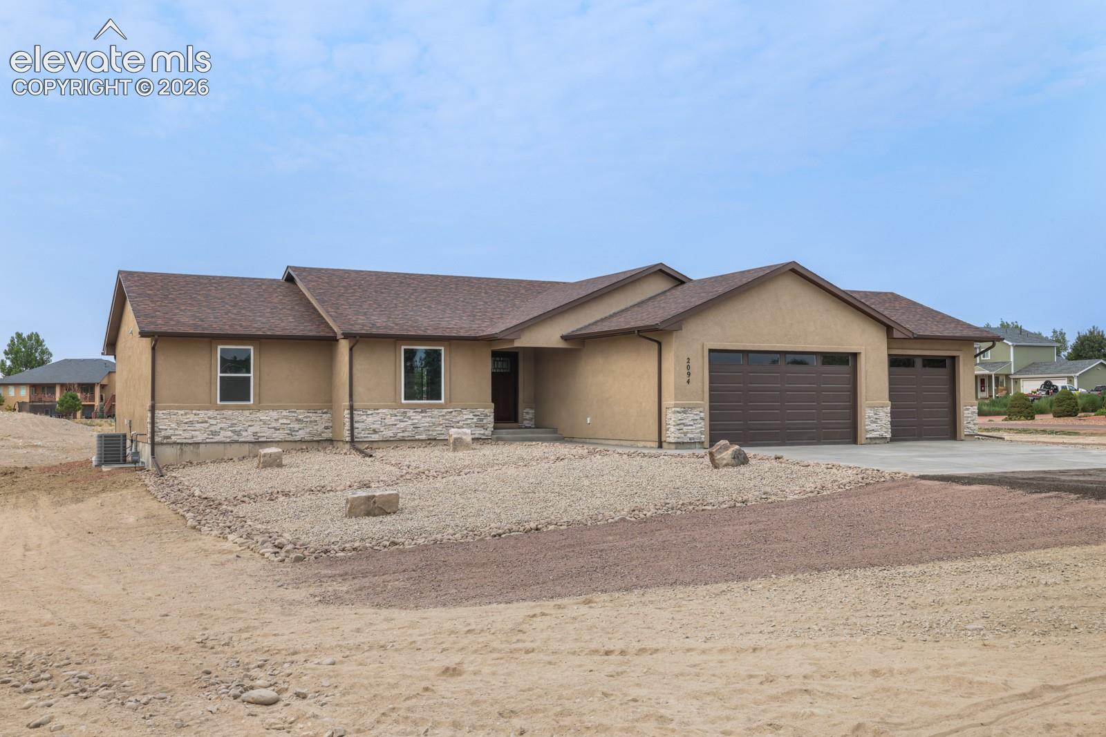 2094 Woodstock Place
