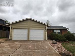 2305 Distinctive