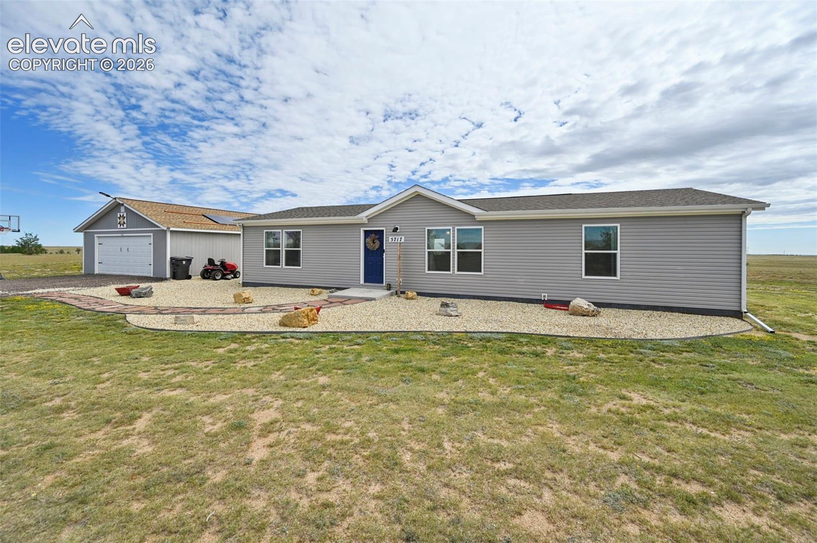 5717 Sengbeil Road