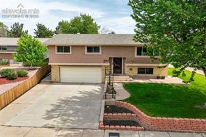 2814 Ridgeglen