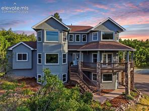 1005 Woodmoor