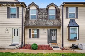 2432 Lexington Village