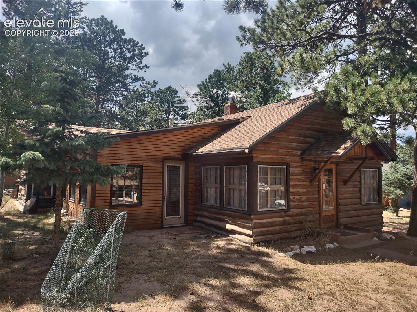 402 Maple Street