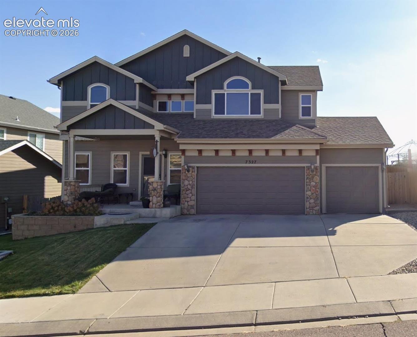 7327 Araia Drive