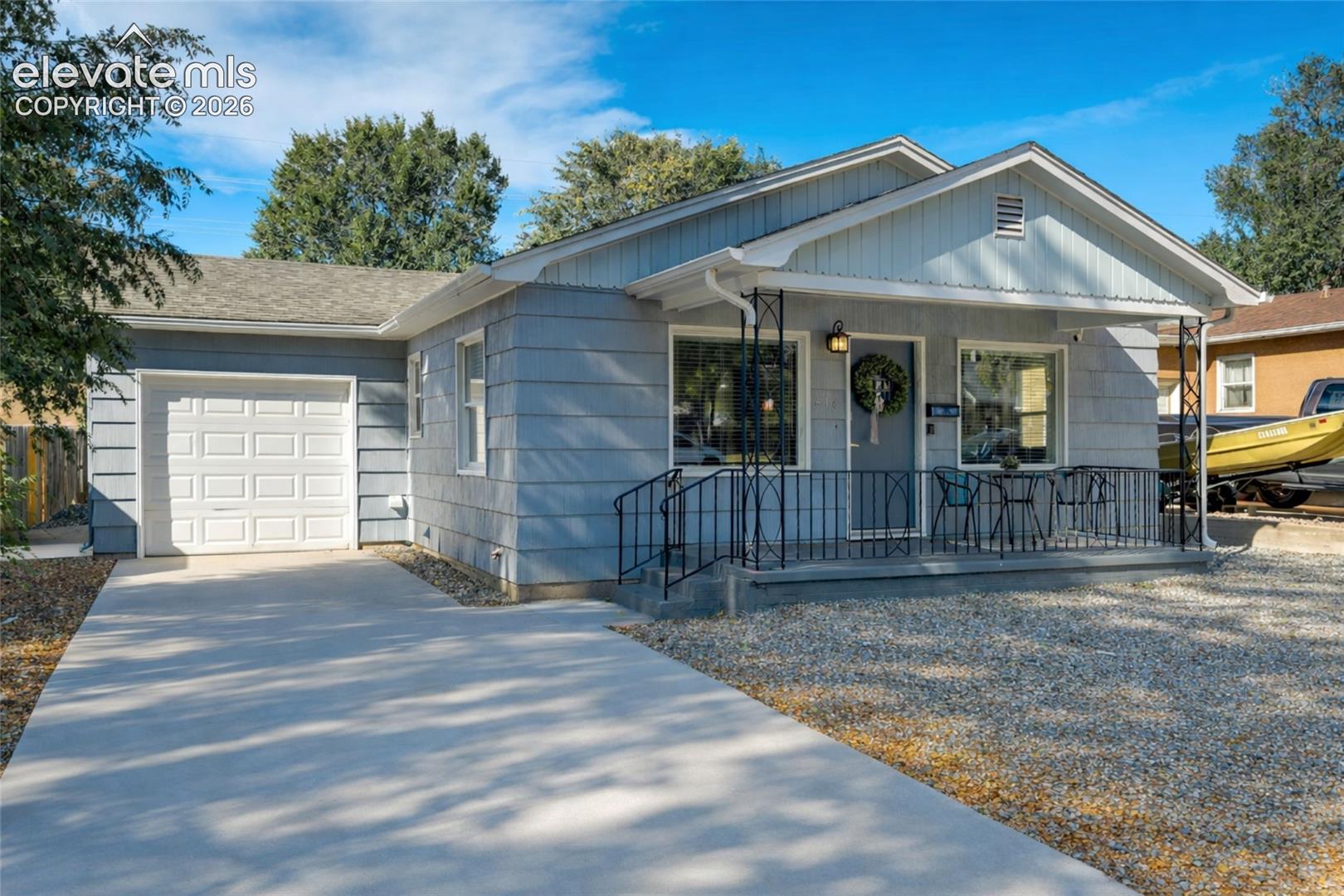 616 Bonfoy Avenue