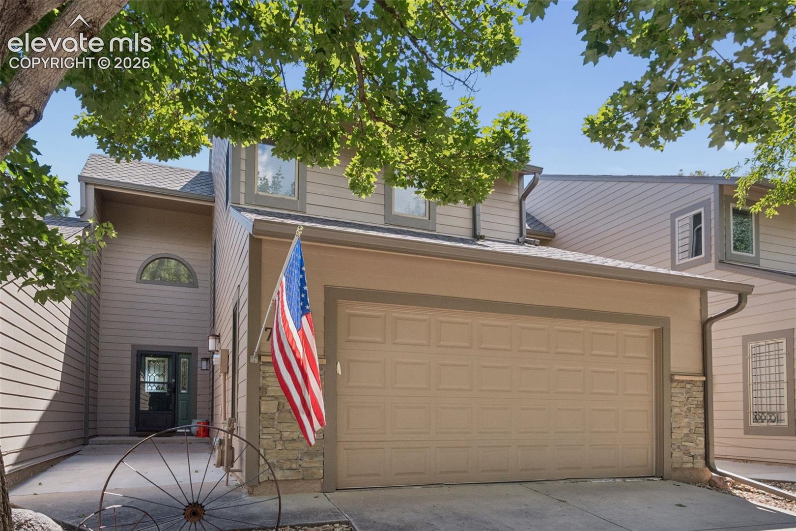 76 Woodbridge Drive