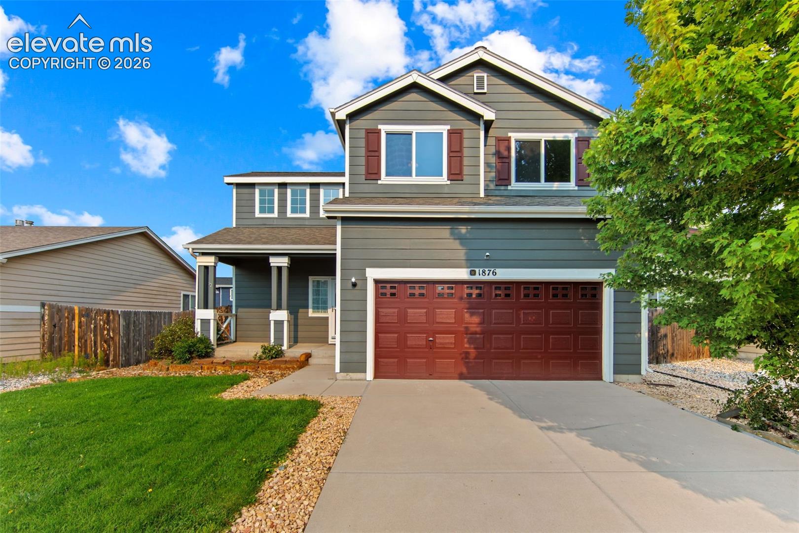 1876 Silver Meadow Circle