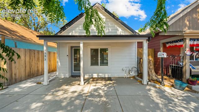 1133 Elm