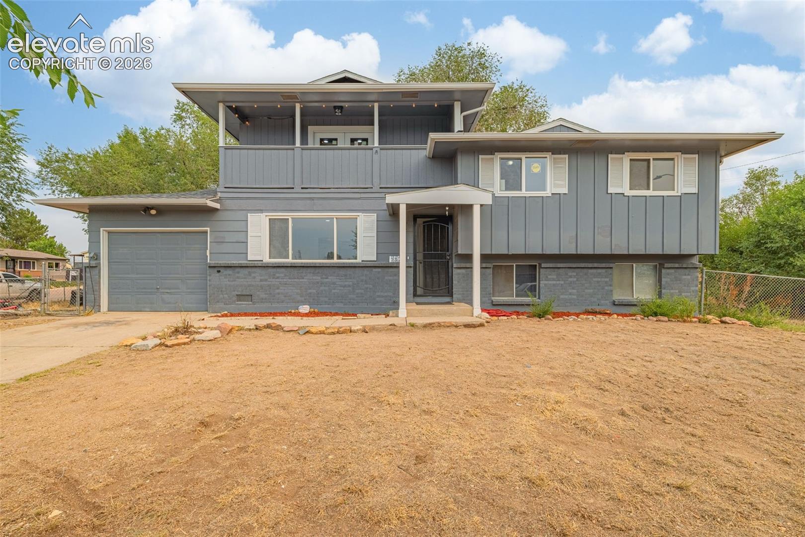 1375 Bonita Drive