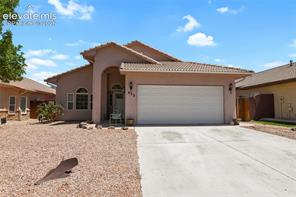 932 Pinecrest
