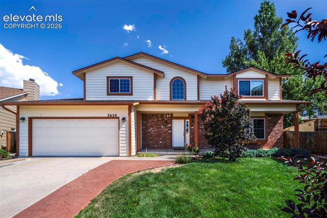 2620 Kenton Green