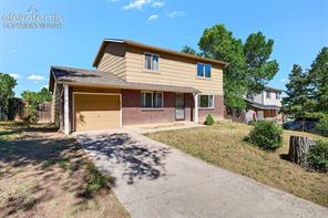 2133 Pepperwood
