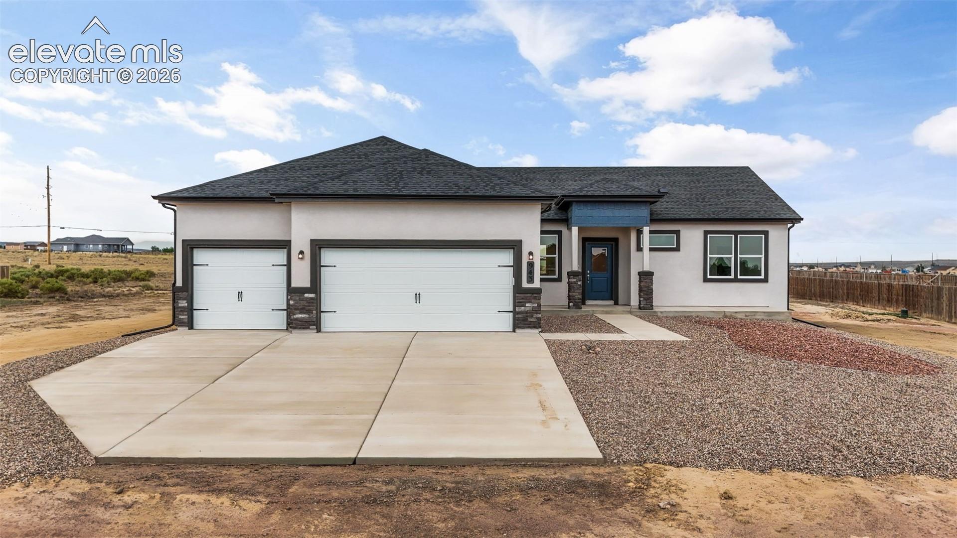 943 Moonbeam Drive
