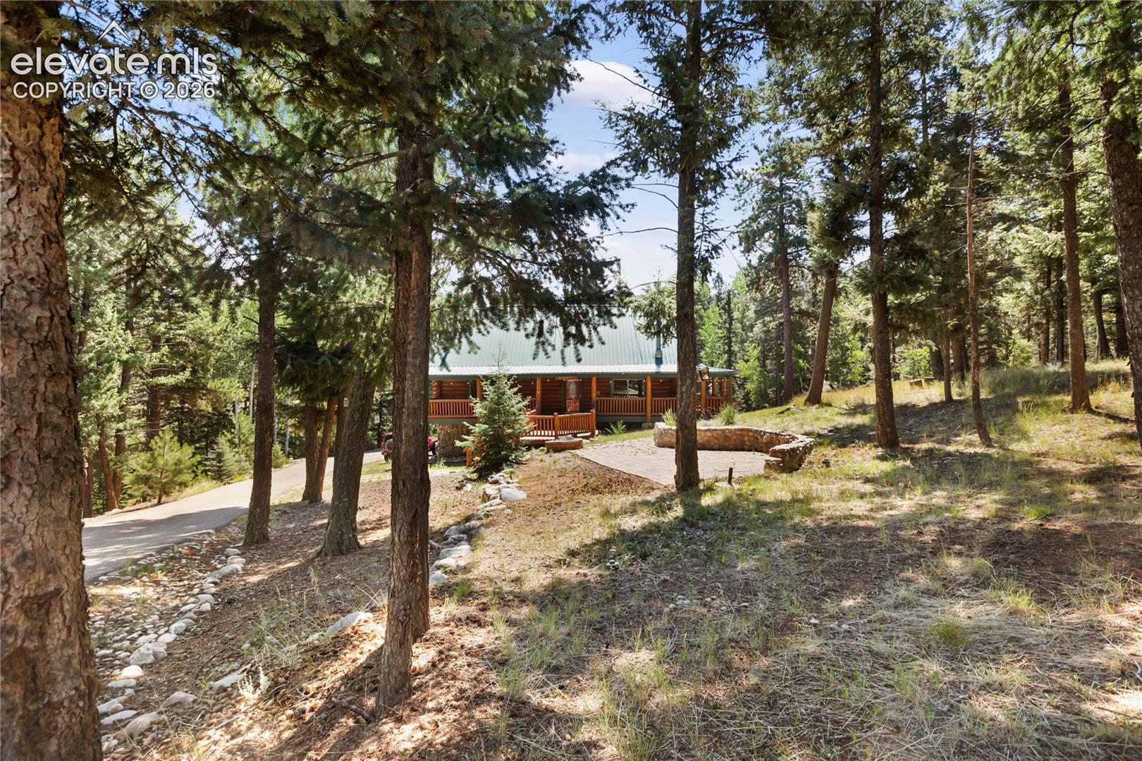 734 Kutsu Ridge Road