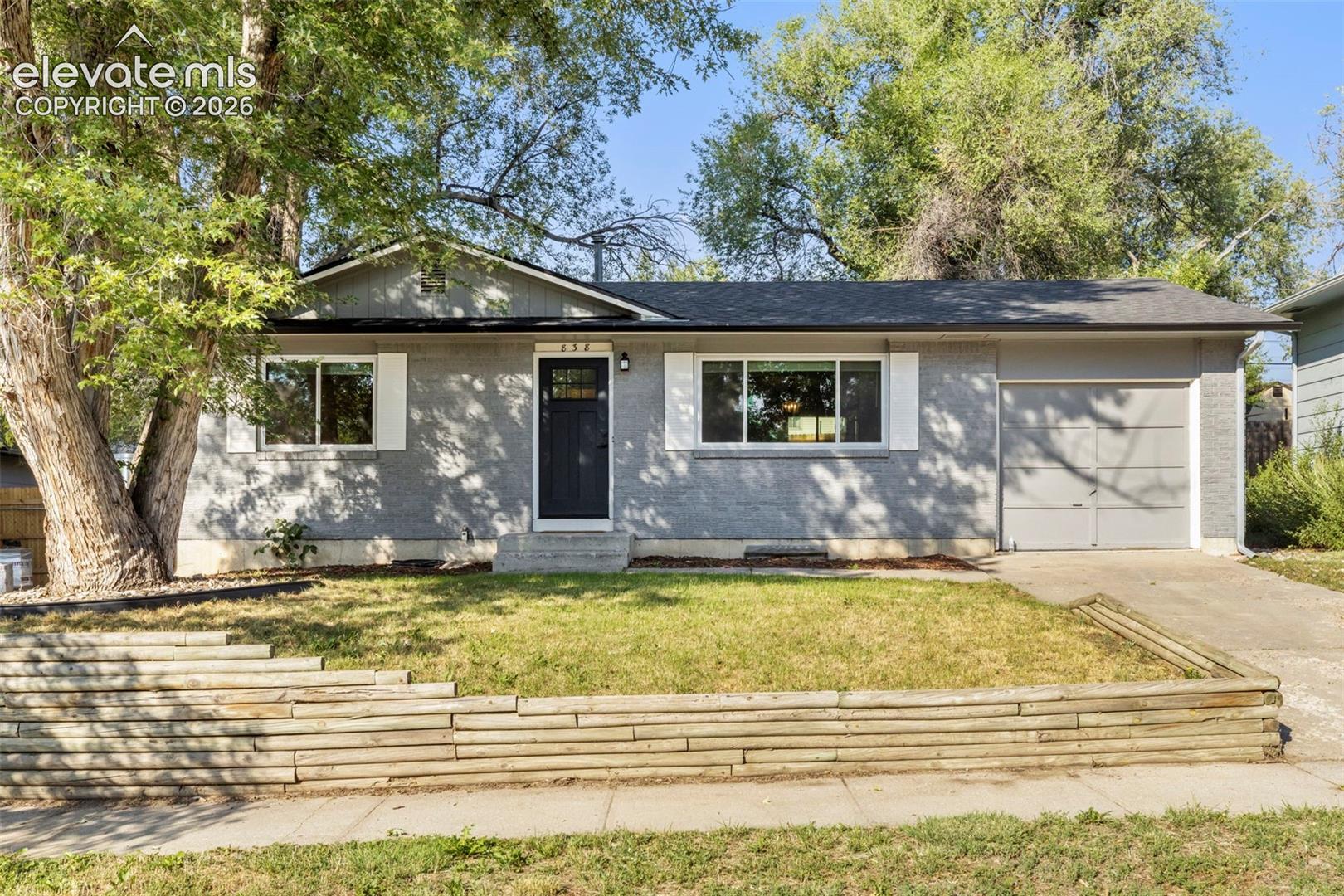 838 Kingsley Drive