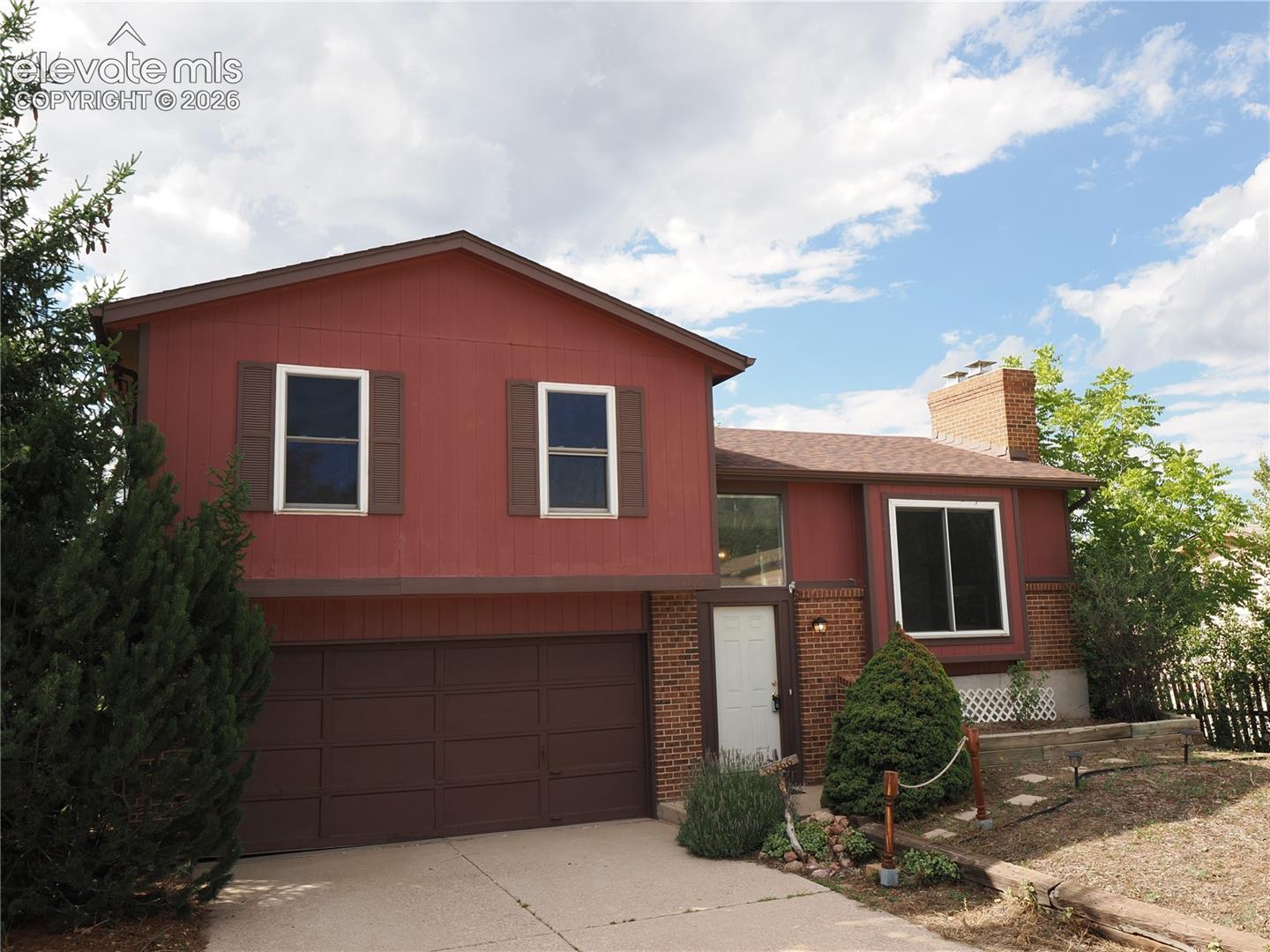 6566 Charter Drive