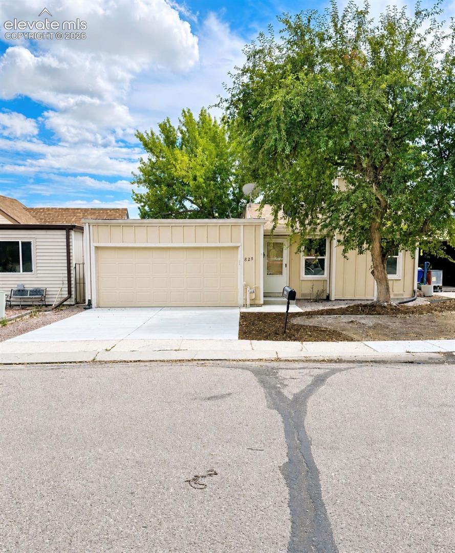 825 San Antonio Place