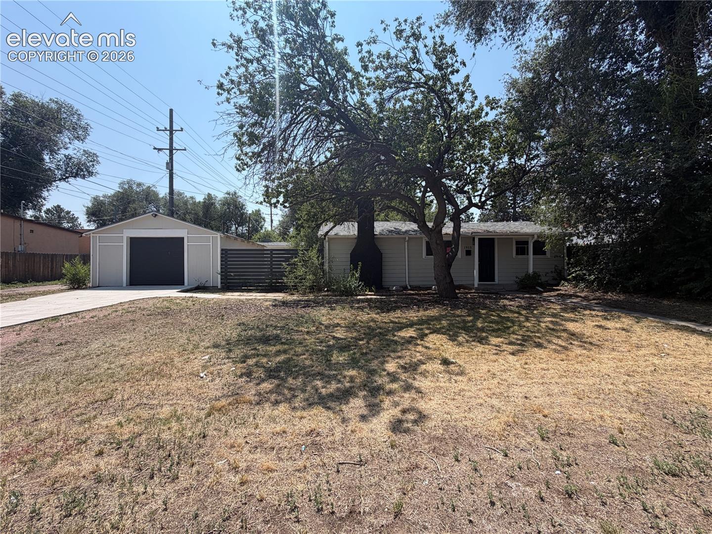 1915 Kiowa Street