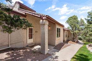640 Autumn Crest