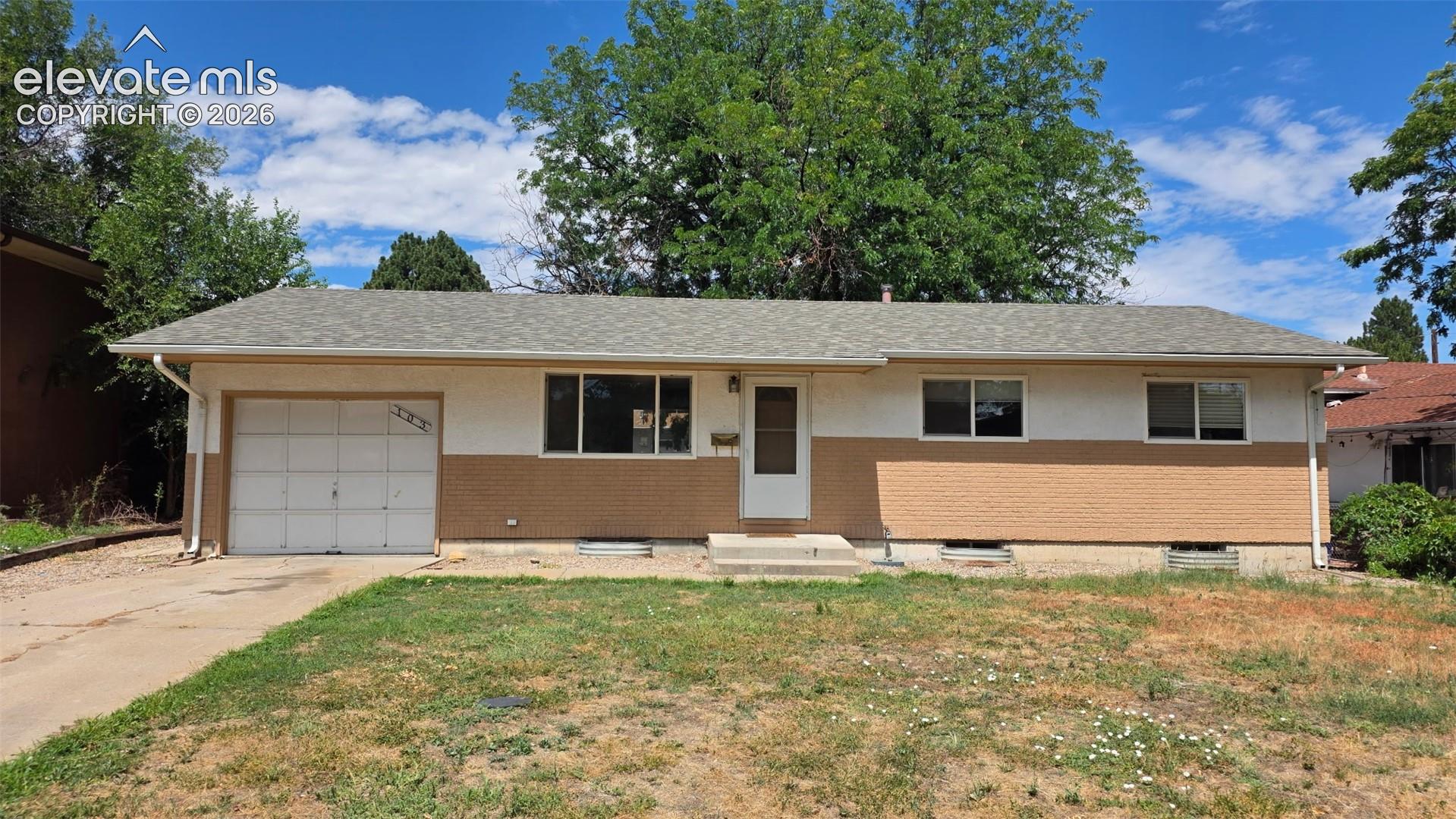 103 Deauville Lane