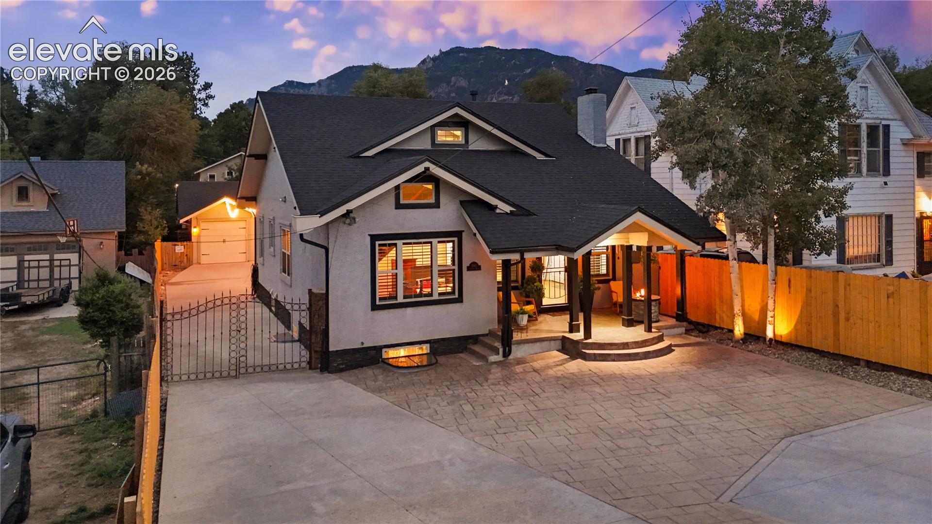 1011 Cheyenne Boulevard