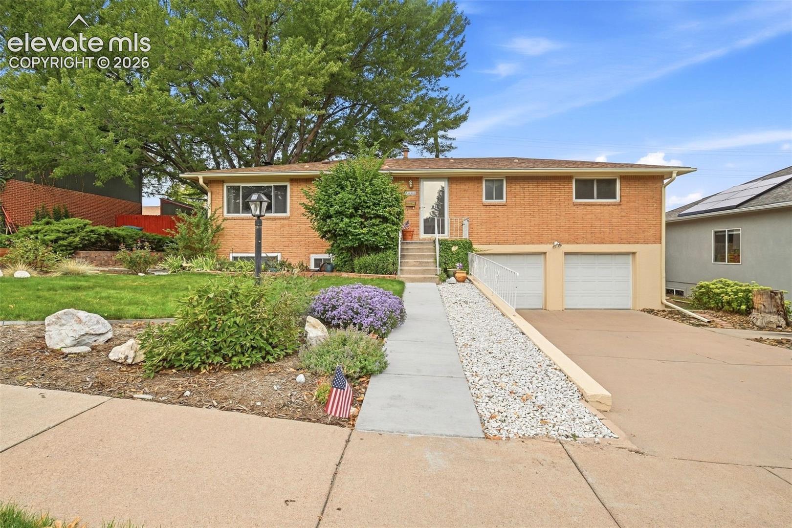 1442 Bellaire Drive
