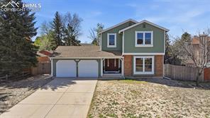 8235 Avens