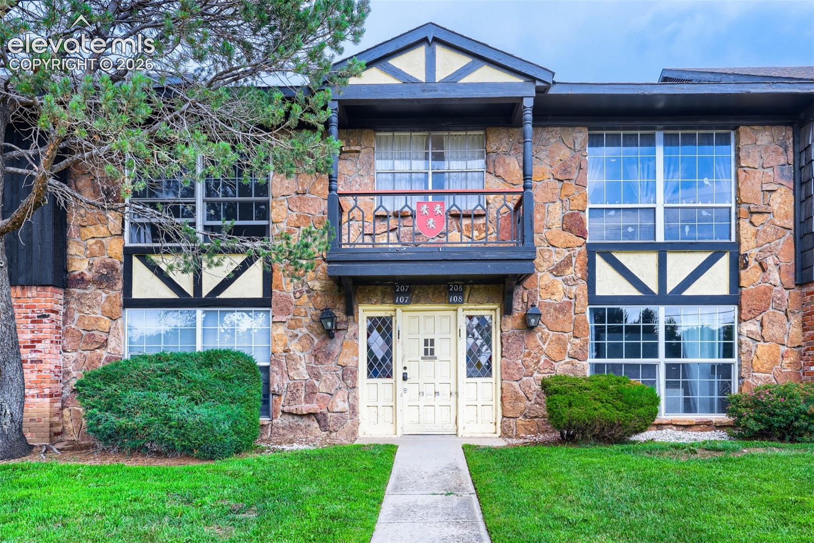 2902 Airport Road