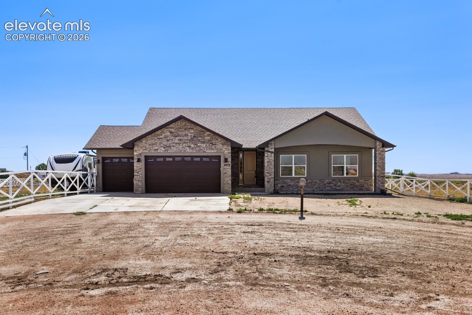 1180 Saddle Ridge Lane