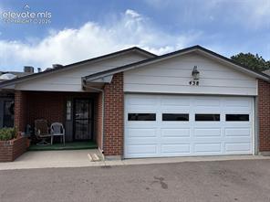 438 Lakewood