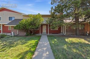 210 Rockrimmon