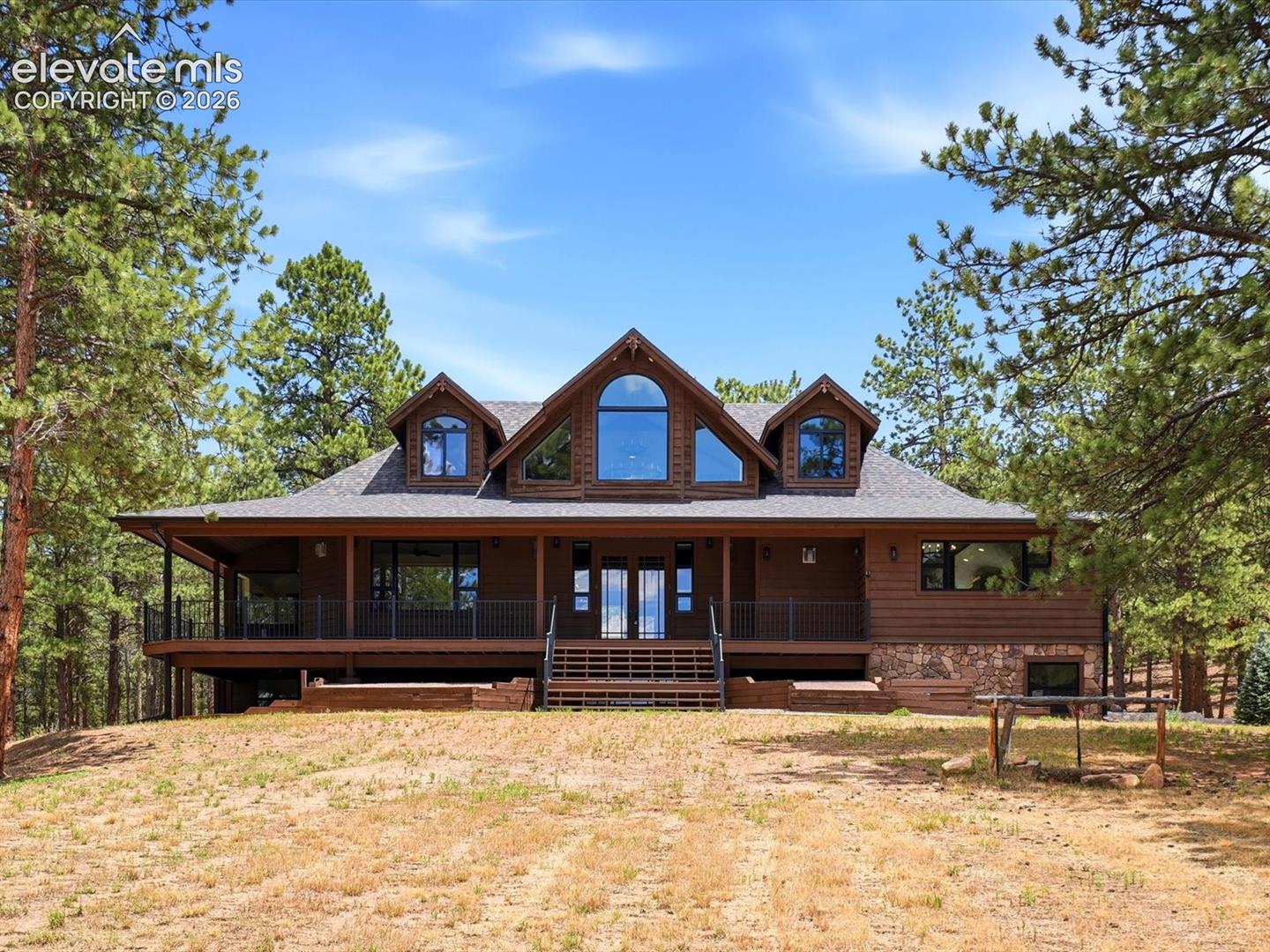 584 Pikes Peak Drive