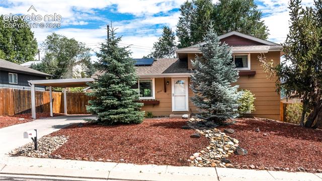 2257 Whitewood