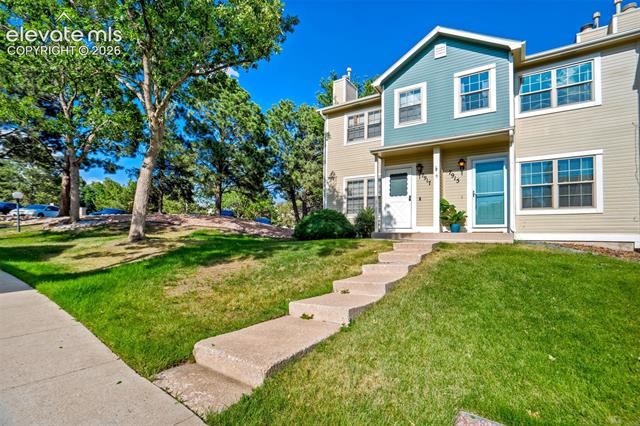 7915 Lexington Park