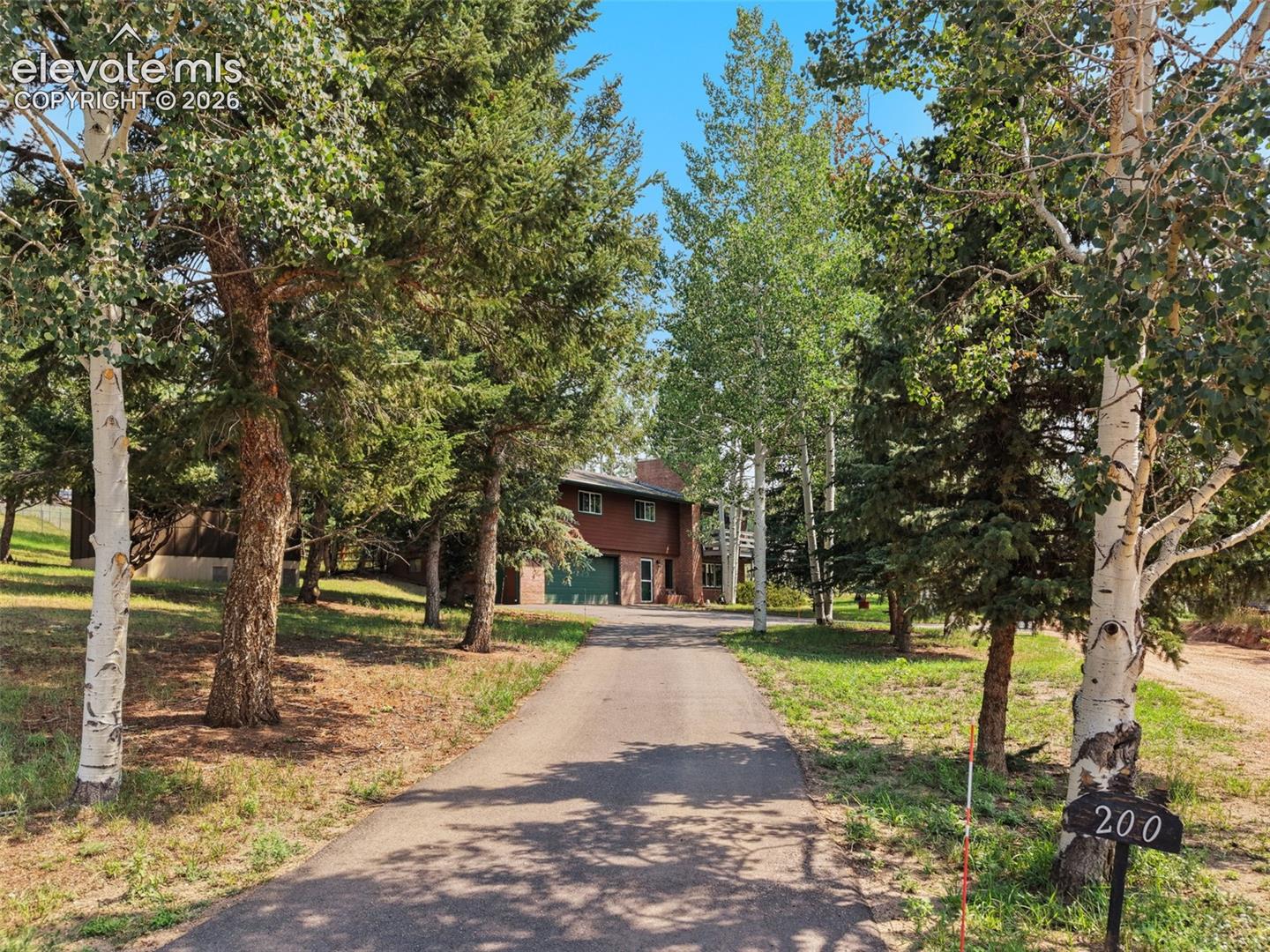200 Comanche Trail